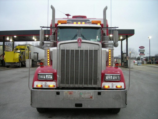 Kenworth W 900