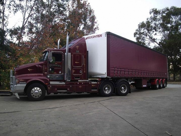 Kenworth T 604