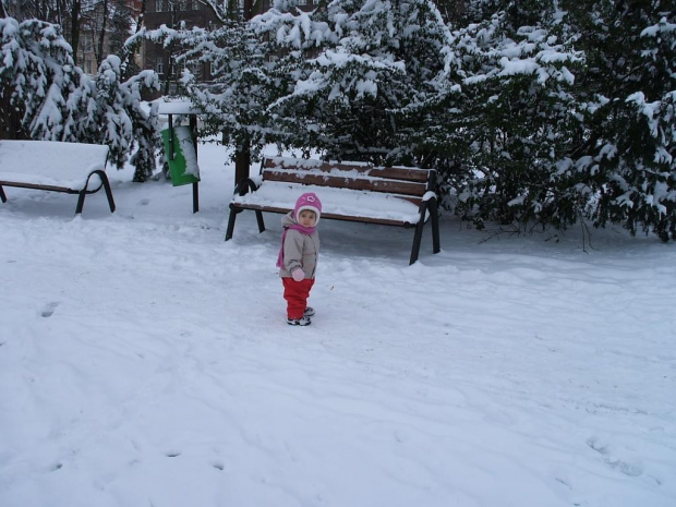 Mały skarb zimą...zaduma...