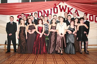 Niniejszym dziękuję Zbigniewowi Jończykowi z "Twojego Głosu" za udostępnienie zdjęć i zgodę na ich publikację w Fotosiku. W.N. #AldonaMich #ArkadiuszOsiak #Brzozowa #IwonaKuśnierz #MagdalenaSączek #Sobieszyn #Studniówka