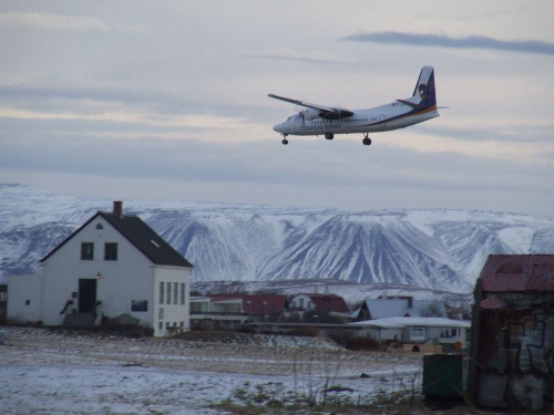 samolocik lądujący #Islandia #samolot