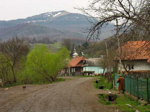 Pikuj z wioski Bielasowica #bieszczady #ukraina #góry