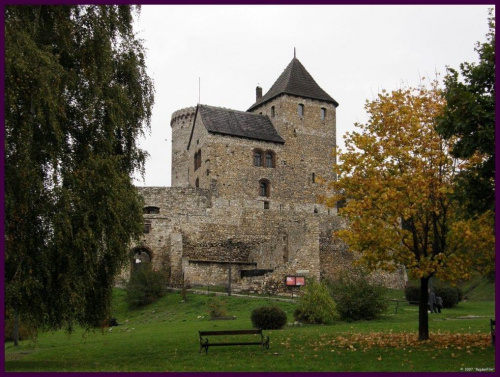 Zamek w kolorach - jesień #ZamekWBędzinie